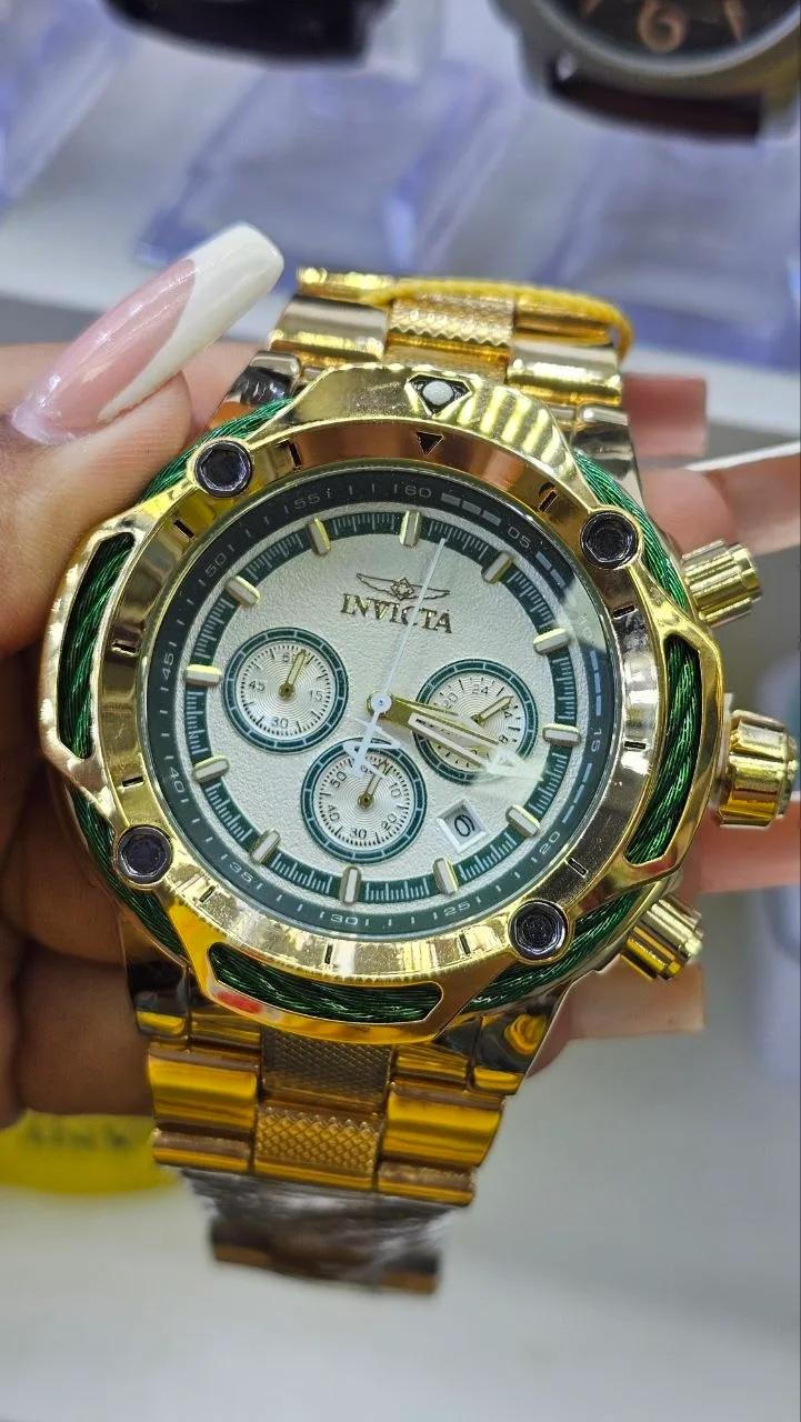 Invicta Modelo 2 Dorado
