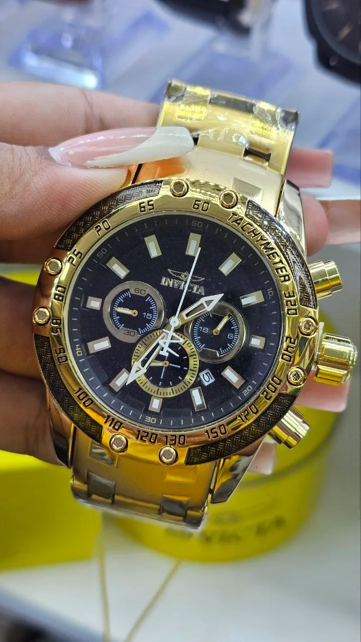 Invicta Modelo 2 Dorado