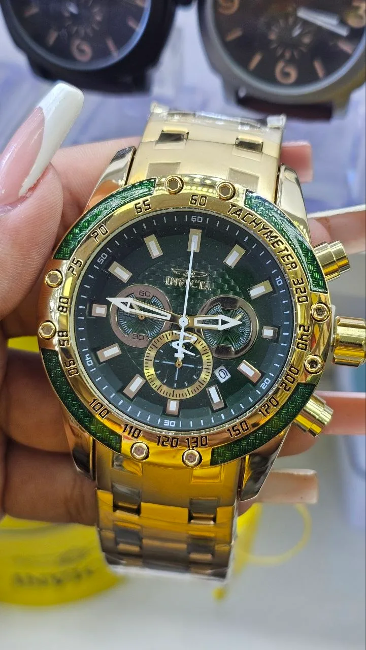 Invicta Modelo 2 Dorado