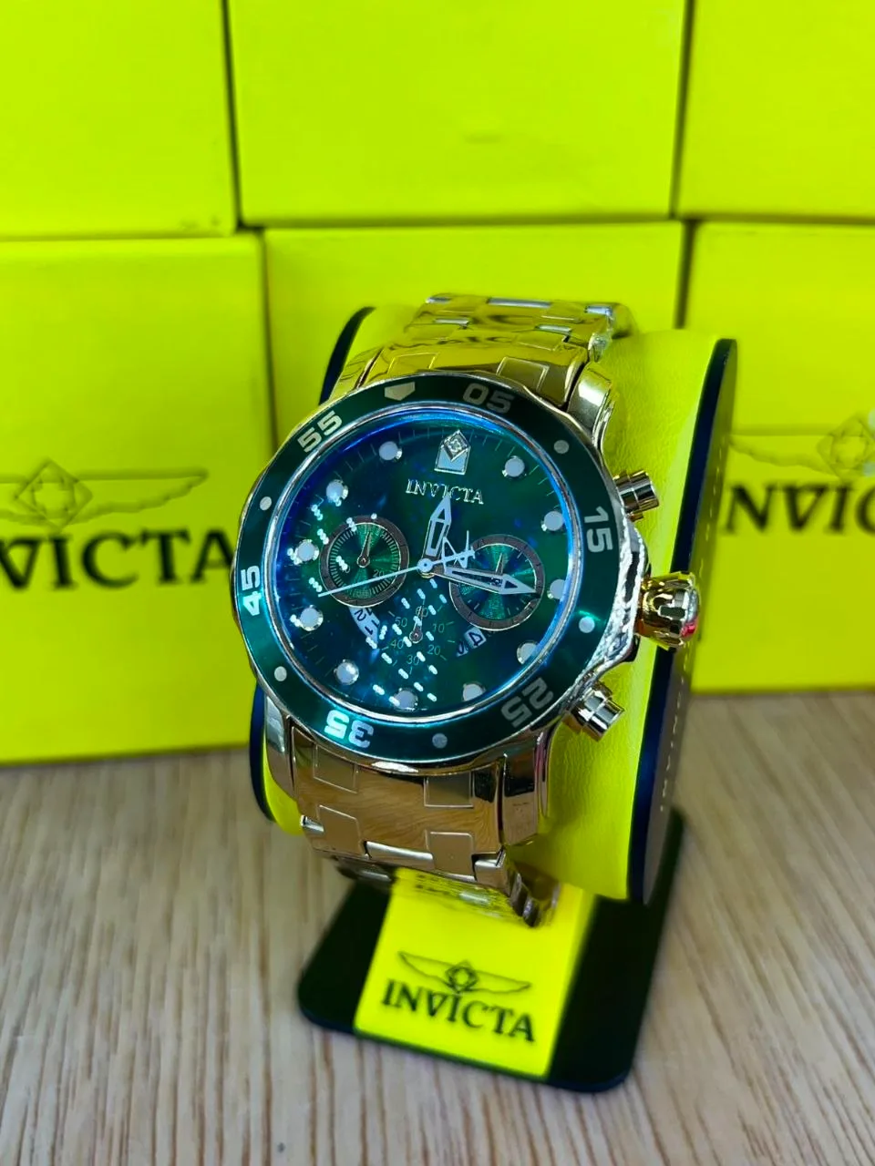 Invicta Pro Diver